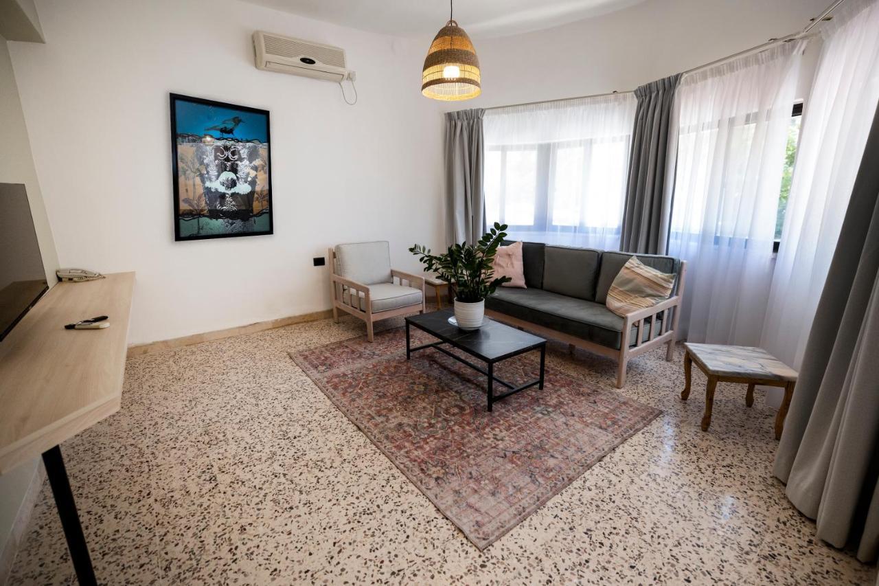 Julia'S Hotel Suites Amman Zewnętrze zdjęcie